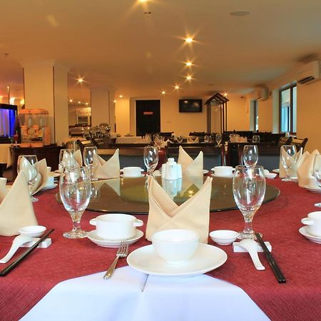 Cardamom Hotel & Apartment Пном Пен Екстериор снимка