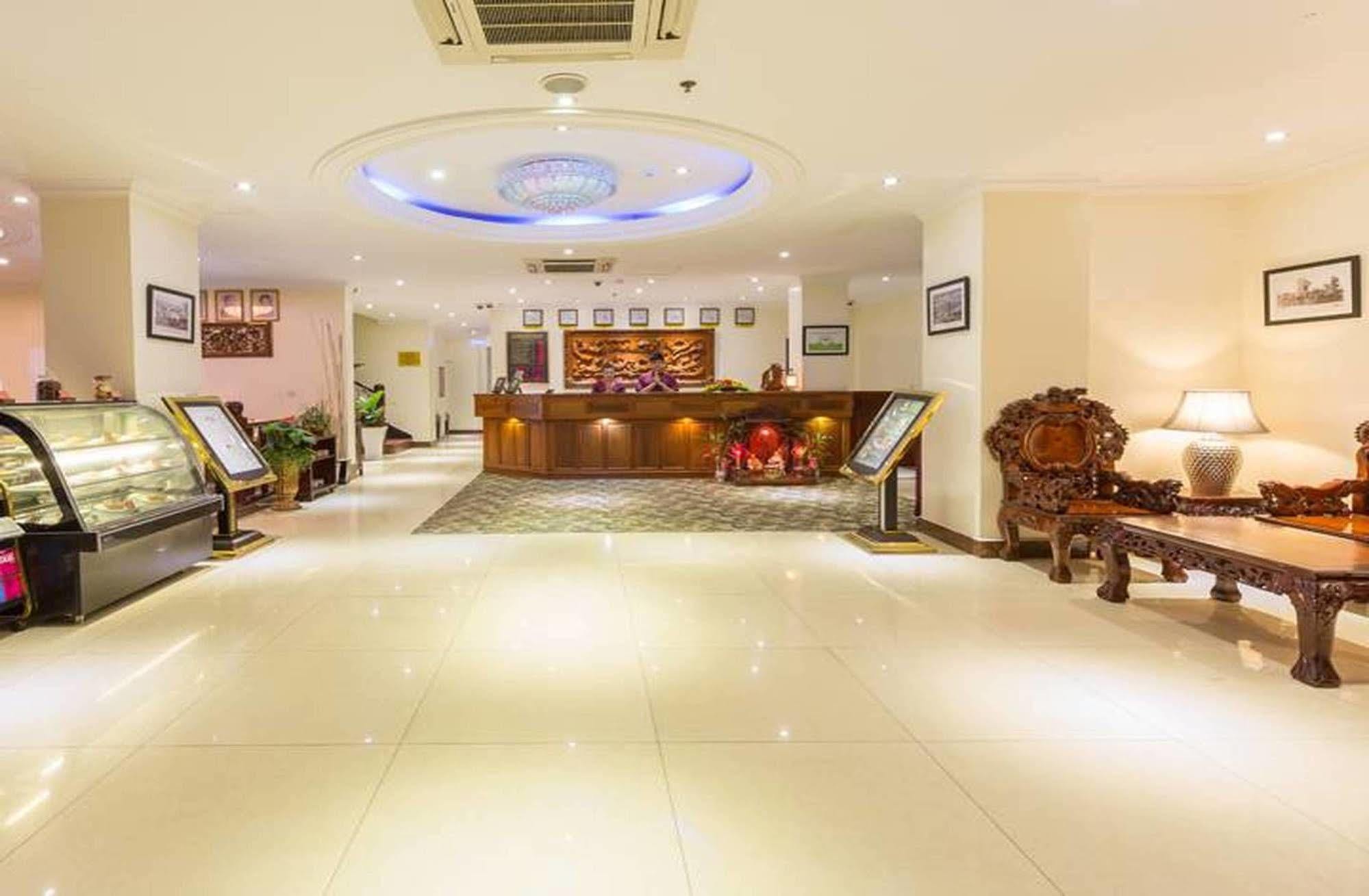Cardamom Hotel & Apartment Пном Пен Екстериор снимка